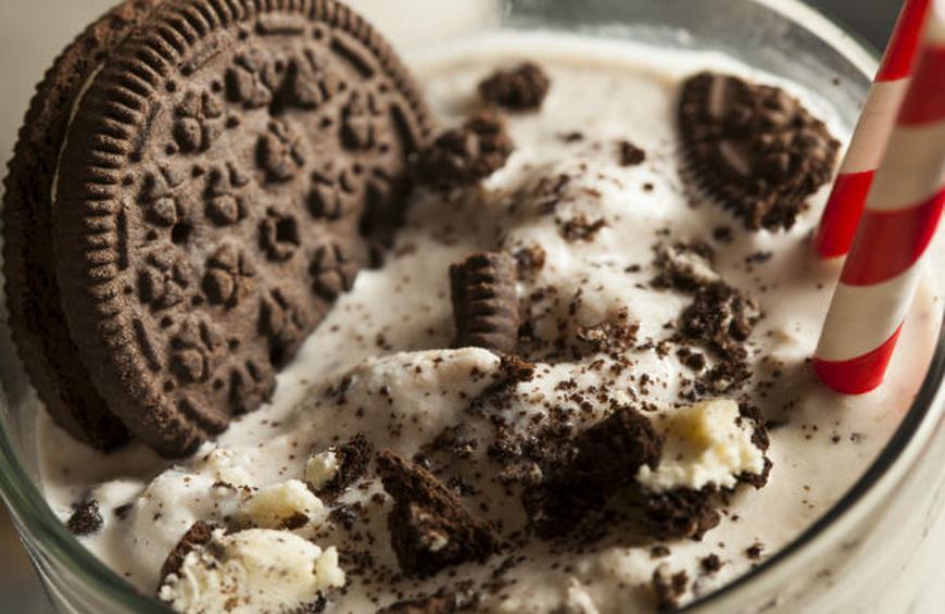 image of oreo milkshake